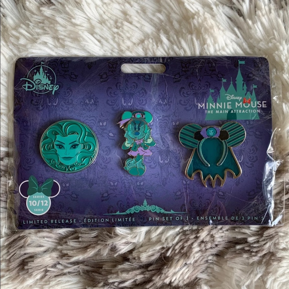 Minnie Mouse Main Attraction Pin Set